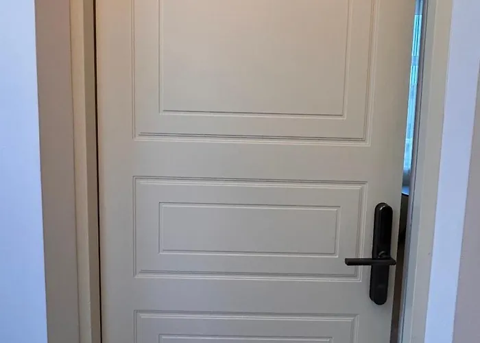 Historic Embassy 1 *